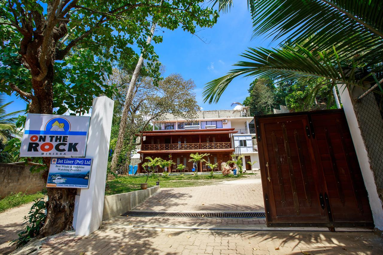 On The Rock Hotel Banduramulla Exterior foto