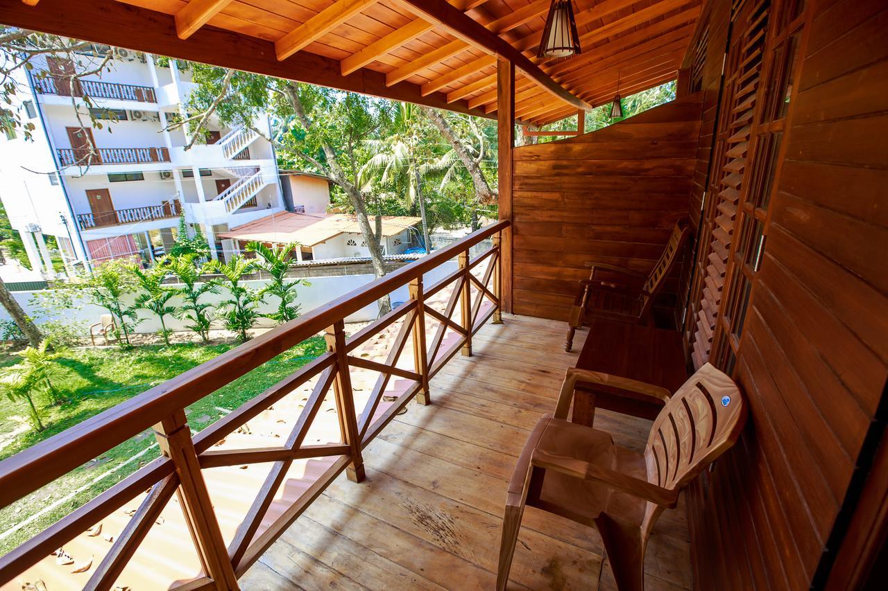 On The Rock Hotel Banduramulla Exterior foto